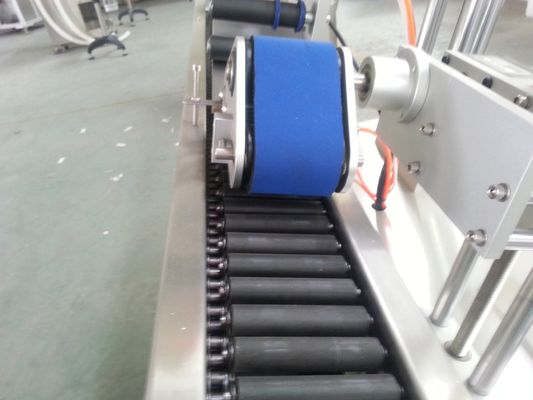Otomatis Horizontal Candle Tubular Labeling Machine Untuk Label Mudah Dan Nyaman